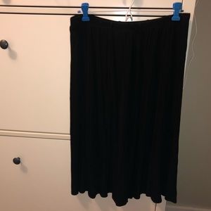 Chico’s travelers black skirt wrinkle-free